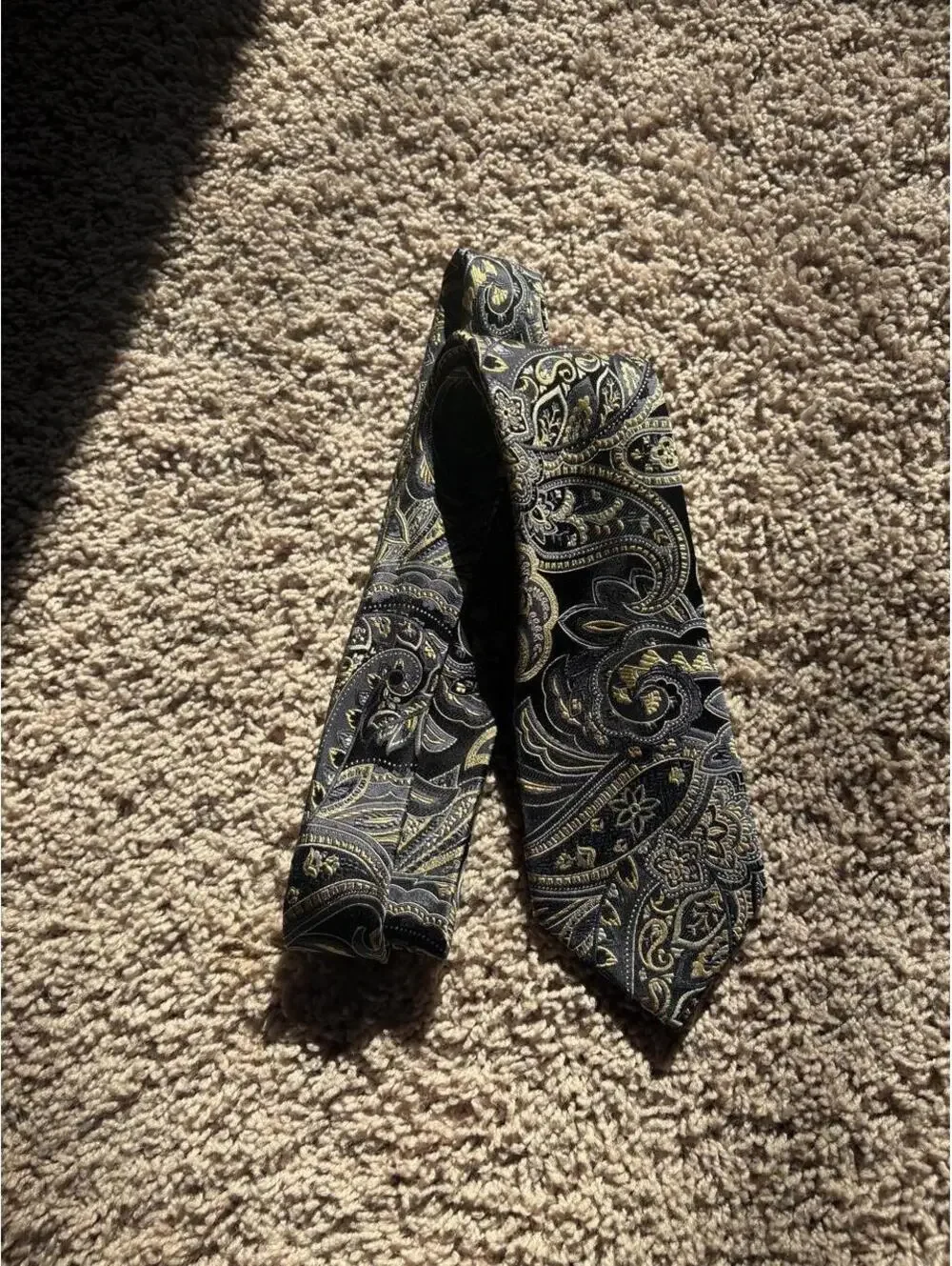 Geoffrey Beene Men's Brown and Black Tie